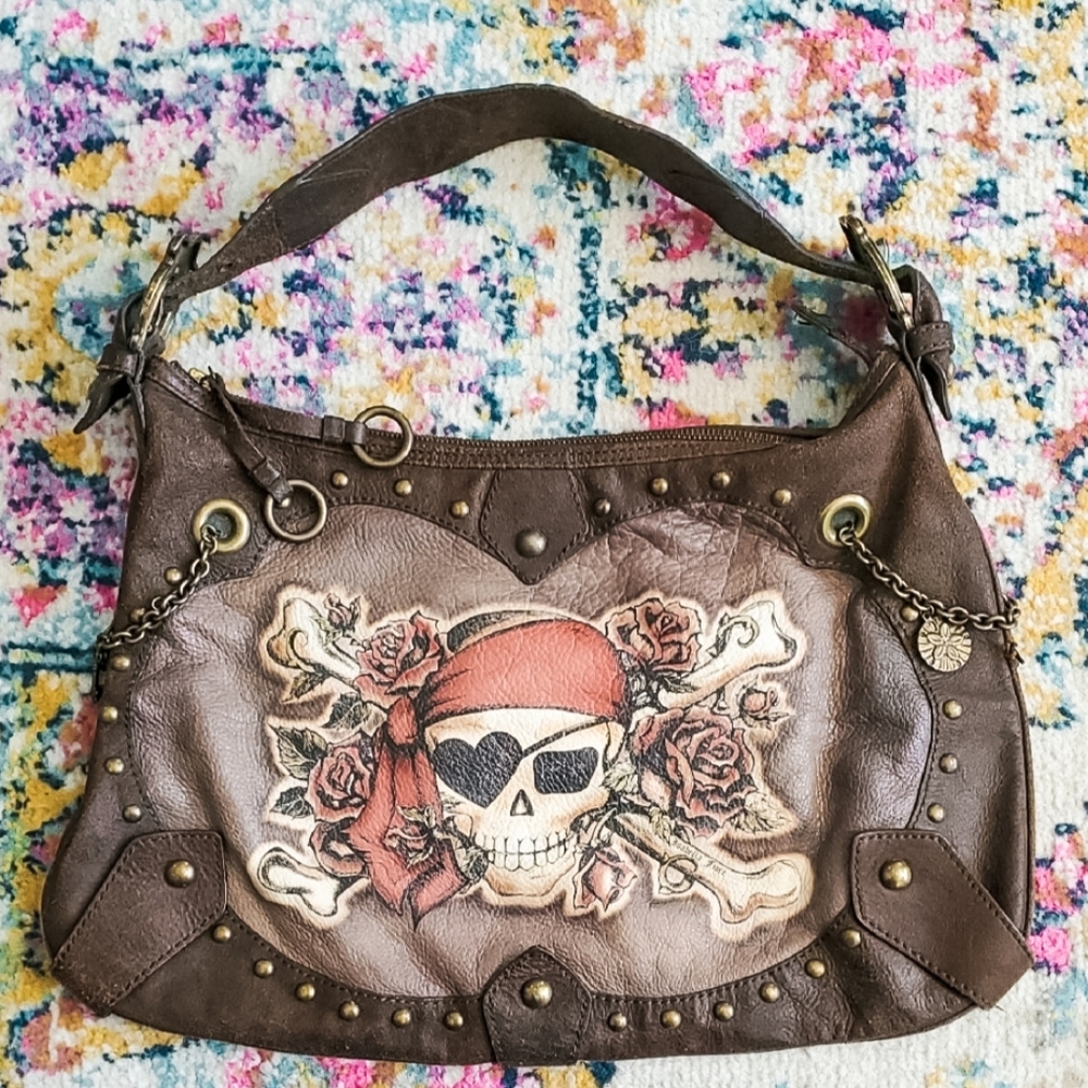 RARE Vintage Isabella Fiore Pirate Skull & Crossbones Brown Leather Slouchy Bag